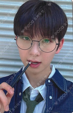 ONE QUESTION BROADCAST KYRELL photocard image