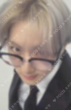 DESIRE : UNLEASH MAKE Ver. JUNGWON photocard image