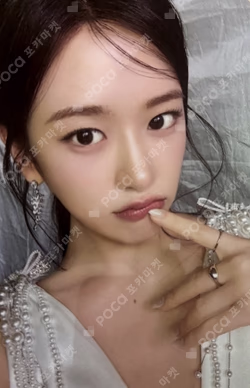 2026 IVE THE 4TH FAN CONCERT < DIVE into IVE > RANDOM PHOTOCARD PACK YUJIN photocard image