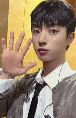 Planet Nine : ISOTROPY BROADCAST KANGHYUN photocard image