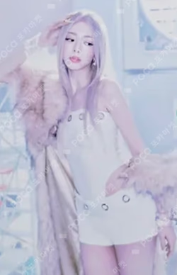 Ice Cream POCAALBUM A Ver. YUNA photocard image