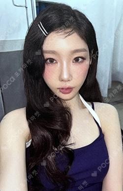 2026 SEASON'S GREETINGS RANDOM TRADING CARD SET A ver. TAEYEON photocard image