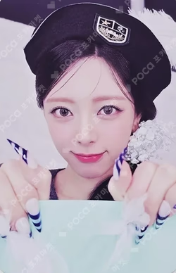 Ice Cream Photobook Ver. B Ver. YUNA photocard image