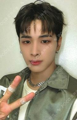 Beat-Boxer SOUND WAVE HARU photocard image