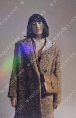 LISA 327 PHOTOBOOK Vol. 3 WEVERSE