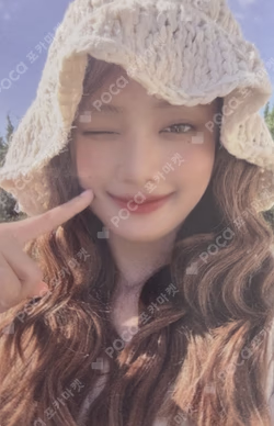 2026 SEASON'S GREETING i-dle & Soil Co. APPLEMUSIC