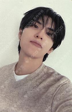 Unpiltered Under Pale ver. WONPIL photocard image