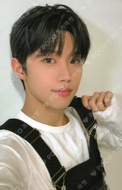 HOUSE OF TRICKY : WRECKING THE HOUSE SOUND WAVE HYUNWOO photocard image