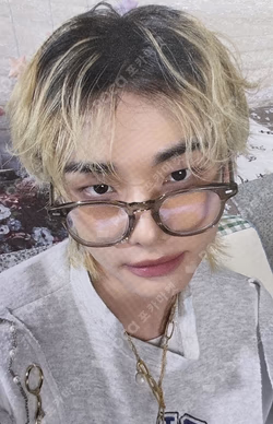 Stray Kids 6TH FANMEETING ‘STAY in Our Little House’ REWARD HYUNJIN photocard image