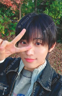 PUSH BACK WITHMUU JANGYONGHOON photocard image