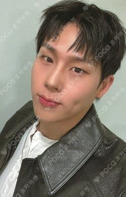 INSANITY WITHMUU JOOHONEY photocard image
