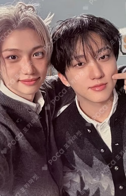 Stray Kids 6TH FANMEETING ‘STAY in Our Little House’ BOMBER JACKET Unit photocard image