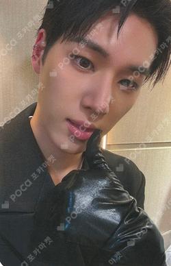 BRUISE MAKESTAR YOON SUNG photocard image