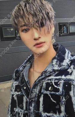 ATEEZ SEONGHWA photocard image