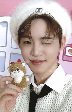 ONF x ONKKOMIZ POP-UP STORE ONKKOMIZ DREAM HOUSE MAGNET MINI DOLL
