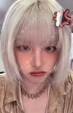 We are EVERLINE YUQI photocard image