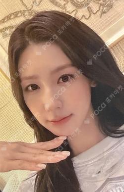 We are POPMERCH MIYEON photocard image