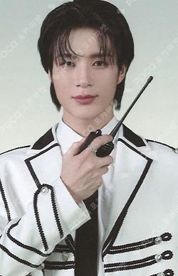 NCT ZONE 1ST ANNIVERSARY @ SEONGSU MAGNETIC CARD HOLDER JENO photocard image