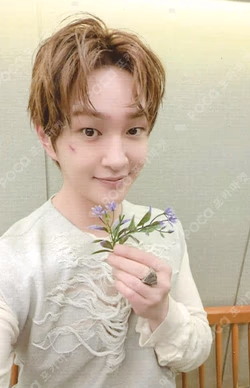 TOUGH LOVE TOWEL BOOK SET Ver. ONEW photocard image