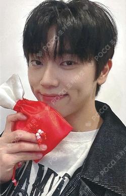 UNBROKEN JUMP UP MINKYUN photocard image