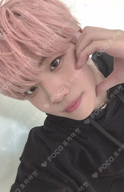 CLOSER TO MY ARCHIVE TRADING PHOTOCARD