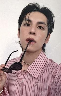 Unpiltered Blue Dream Media WONPIL photocard image
