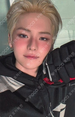 TREASURE 2025 SEASON’S GREETINGS KTOWN4U