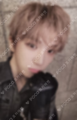 The Action YIZHIYU WOONHAK photocard image