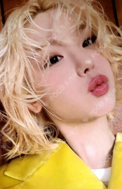 Arena HOMME+ YEJI photocard image