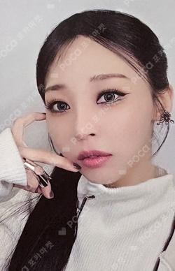 REV NIGHT-MAX ver. Moon Byul photocard image