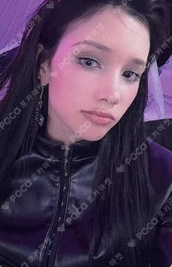 CRACK CODE BROADCAST HUENING BAHIYYIH photocard image