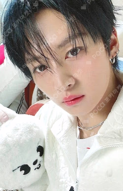 Stray Kids 6TH FANMEETING ‘STAY in Our Little House’