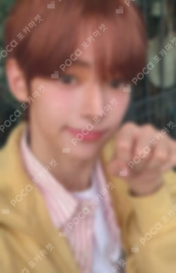 play hard YIZHIYU HANJIN photocard image
