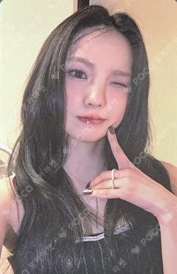 CRACK CODE BROADCAST YUJIN photocard image