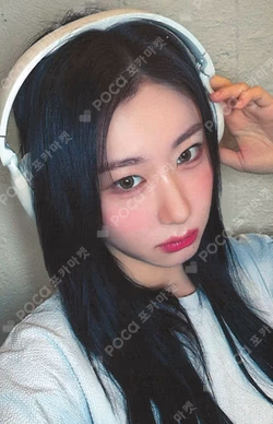 Girls Will Be Girls MAKESTAR CHAERYEONG photocard image