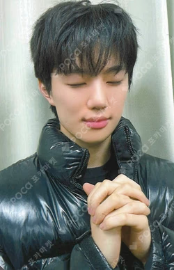 LOVE ANECDOTE(S) MUSIC&DRAMA PARKJIHOO photocard image