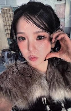 CRACK CODE BROADCAST YUJIN photocard image