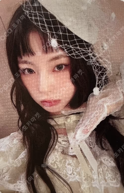 Fe3O4: STICK OUT YIZHIYU KYUJIN photocard image