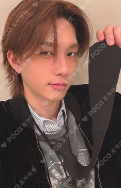 UNIQUE EVERLINE THEO photocard image