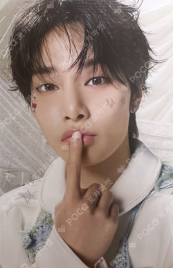 Stray Kids 6TH FANMEETING ‘STAY in Our Little House’