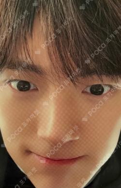 Unfold hello82 Exclusive MINHYUK photocard image