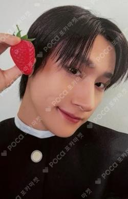 Unfold Target Exclusive I.M photocard image