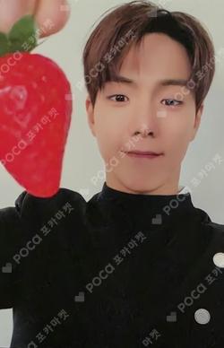 Imagen de la photocard de SHOWNU de MONSTA X