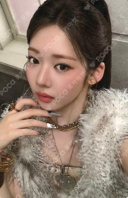 WE GO UP QQ MUSIC RORA photocard image