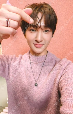 TOUGH LOVE SOUND WAVE ONEW photocard image