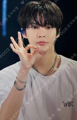 NCT 127 4TH TOUR NEO CITY : JAPAN - THE MOMENTUM FANCLUB DOYOUNG photocard image