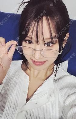 Who is she Who Ver. NATTY photocard image