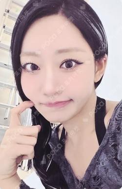 Who is she Who Ver. JULIE photocard image