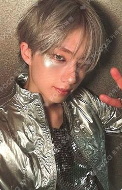 UNIQUE C Ver. JIUNG photocard image