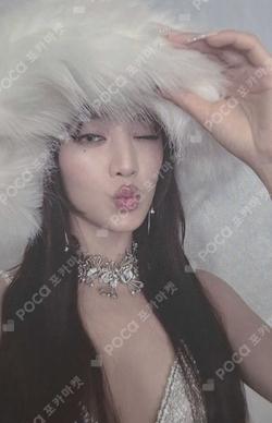 2  1 Ver. MINNIE photocard image